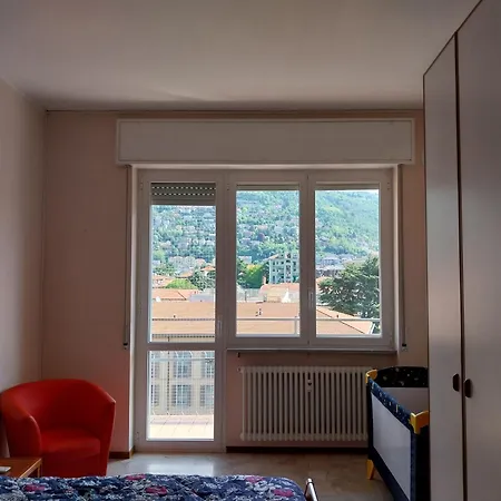 Residenza Cadorna 아파트 코모